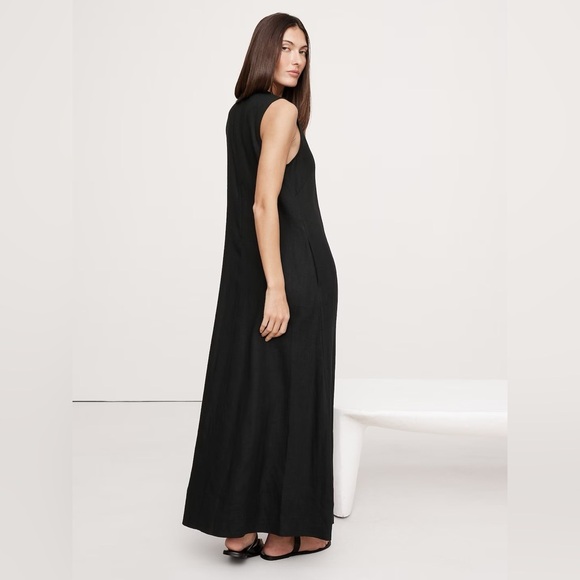 NWT! Banana Republic Black Linen V-Neck Maxi Dress - Multiple🐯 - Picture 2 of 8